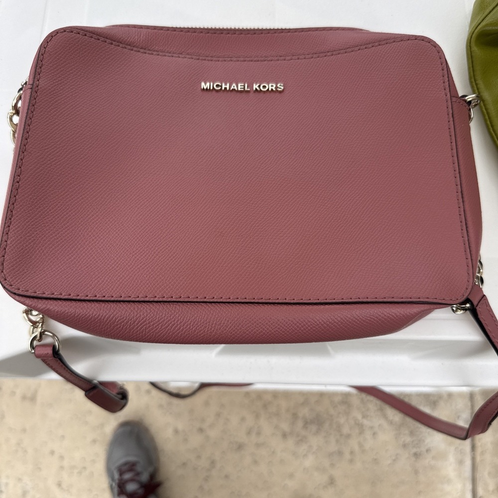Michael Kors -Beautiful Red  Jet Set Crossbody Shoulder Bag-  EUC